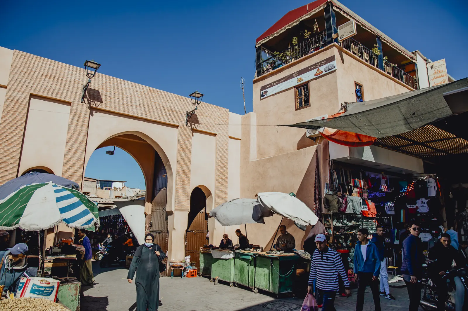 Calle de la medina de Marrakech